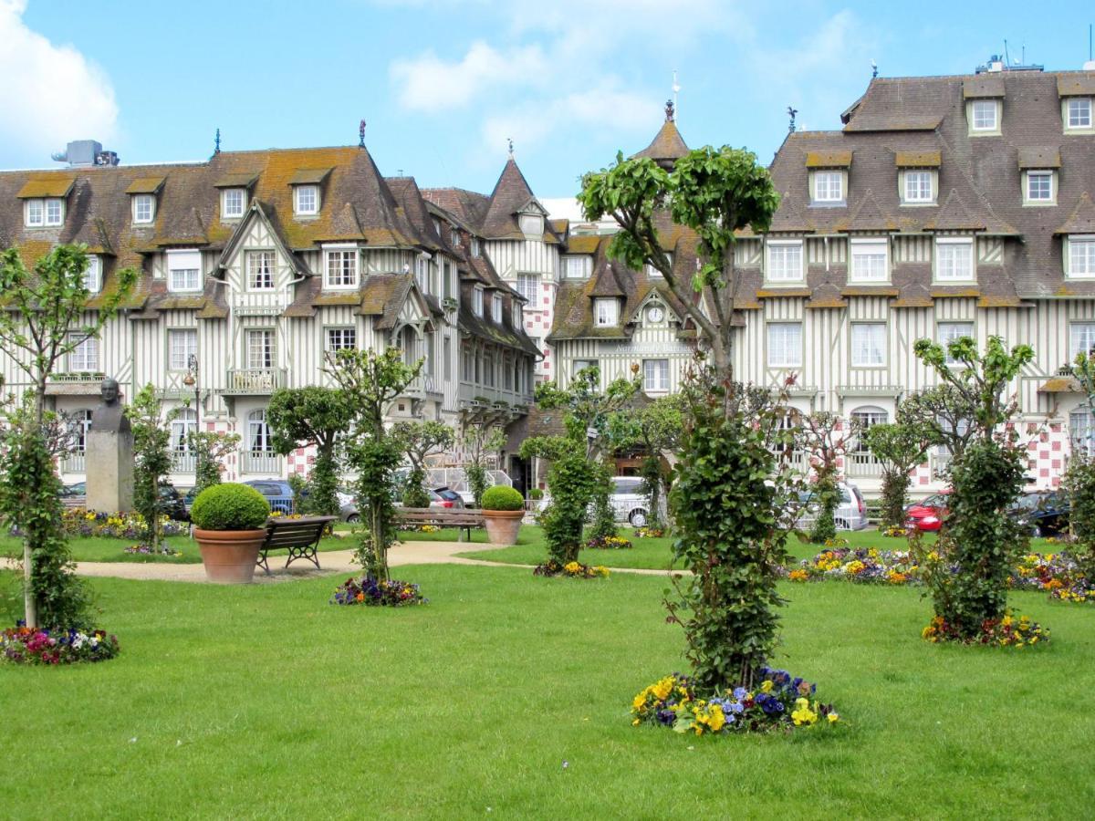 Apartment Le Domaine Des Roches By Interhome Trouville-sur-Mer Eksteriør billede